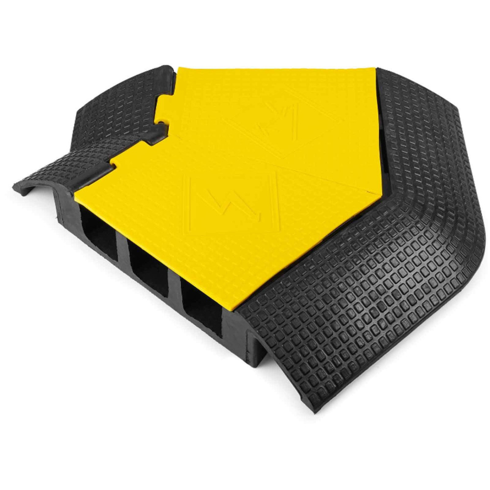 Power Dynamics CB-3C Kábeltaposó csatorna fedéllel, 15 tonna (3 csatorna, 45°)