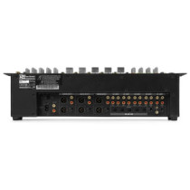 Power Dynamics PDZM800 7 csatornás / 3 zónás keverő